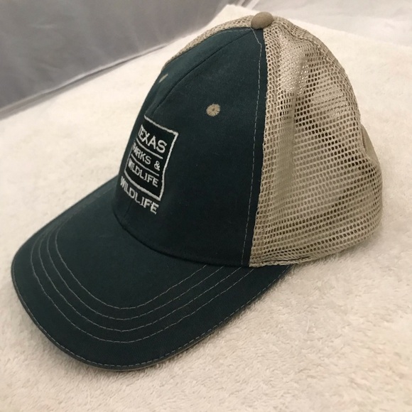 Cobra for Texas Parks & Wildlife Adjustable Green Tan Mesh Ball Cap - Picture 9 of 13